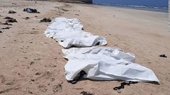 移民乗せた船が転覆、４２人死亡　ジブチ沖