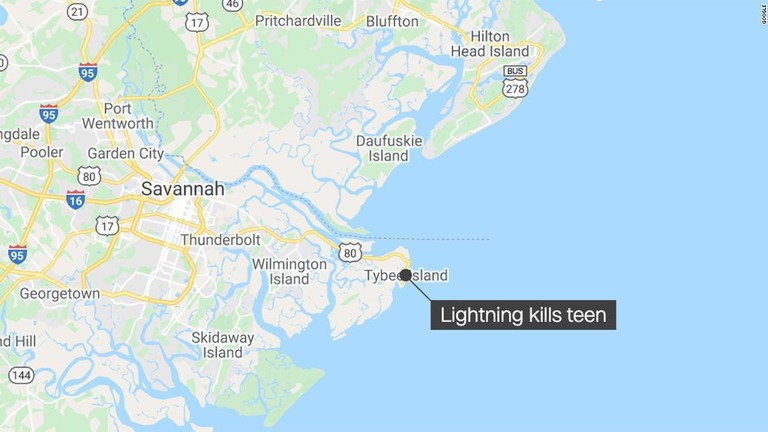 米ジョージア州沖で遊泳中だった１５歳の女性が落雷に遭って死亡した/Google 