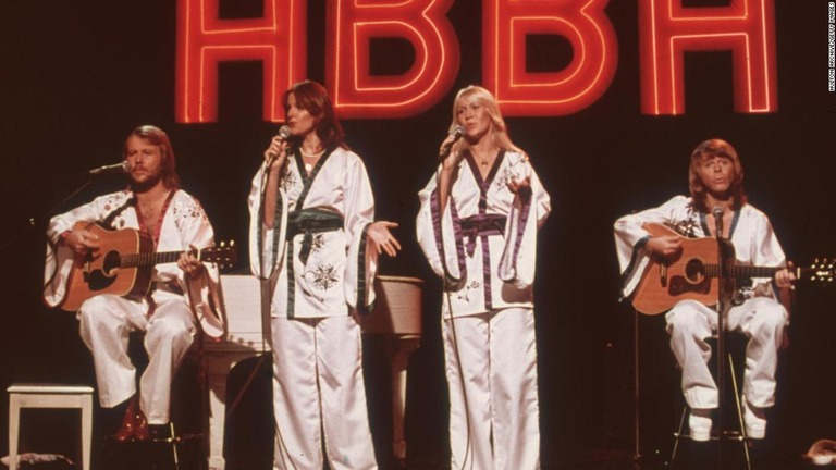 スウェーデンの音楽グループ「ＡＢＢＡ（アバ）」/Hulton Archive/Getty Images