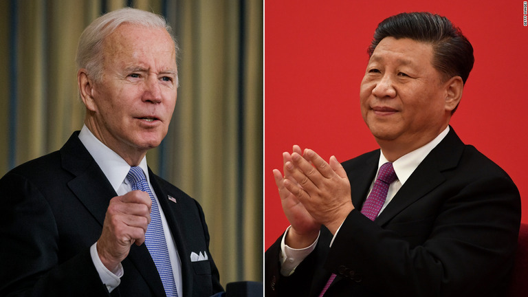 中国の習近平（シーチンピン）国家主席（右）とバイデン米大統領（左）/Getty Images