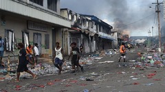 ソロモン諸島の暴動、中国人街で焼死体３体を発見