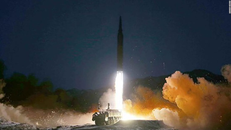 北朝鮮のミサイル発射を受け、米航空局が一時飛行停止措置を取っていたことが分かった/Rodong Sinmun