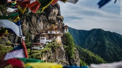古い全国横断ルートがハイキングコースとして修復されたアジアの内陸国ブータン