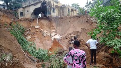 豪雨による洪水で大きな被害、１２０人死亡　コンゴ