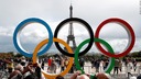 パリに戻ってくる世界最大のスポーツの祭典、不満の声も
