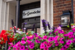 ロンドン・メイフェア地区にあるレストラン「ル・ガヴローシュ」が来年１月で閉店する