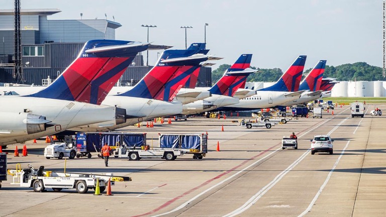 ハーツフィールド・ジャクソン・アトランタ国際空港は世界で最も利用者の多い空港のひとつ/Jeff Greenberg/Universal Images Group/Getty Images