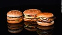 ハンバーガー宣伝写真、本物と違いすぎ　米で激増するフード訴訟
