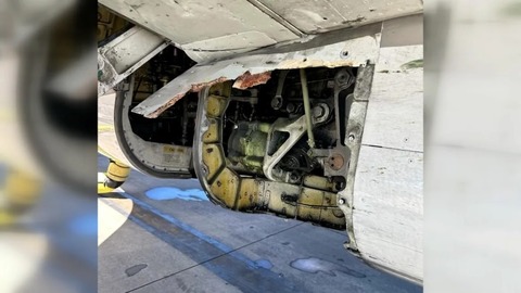 ７３７ー８００型機胴体の外板パネルが脱落、米ユナイテッド航空