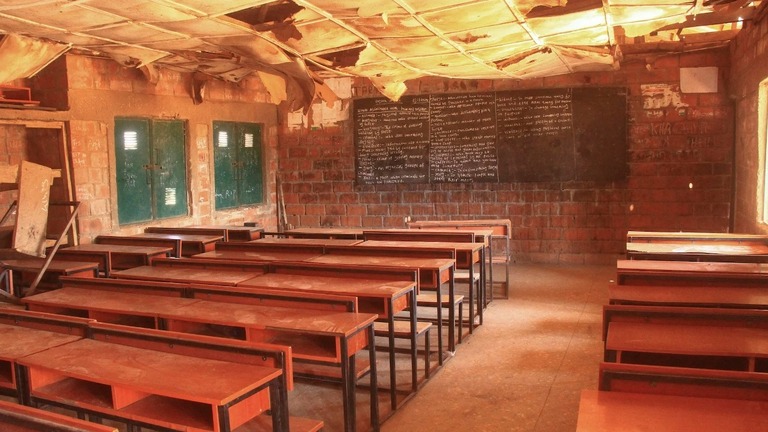ナイジェリアの学校が武装集団に襲われて連れ去られていた子どもらが救出された/Haidar Umar/AFP/Getty Images/File