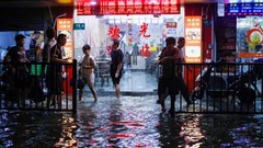上海は地盤沈下と予想される海面上昇の両方の影響に大きくさらされている都市の一つだ