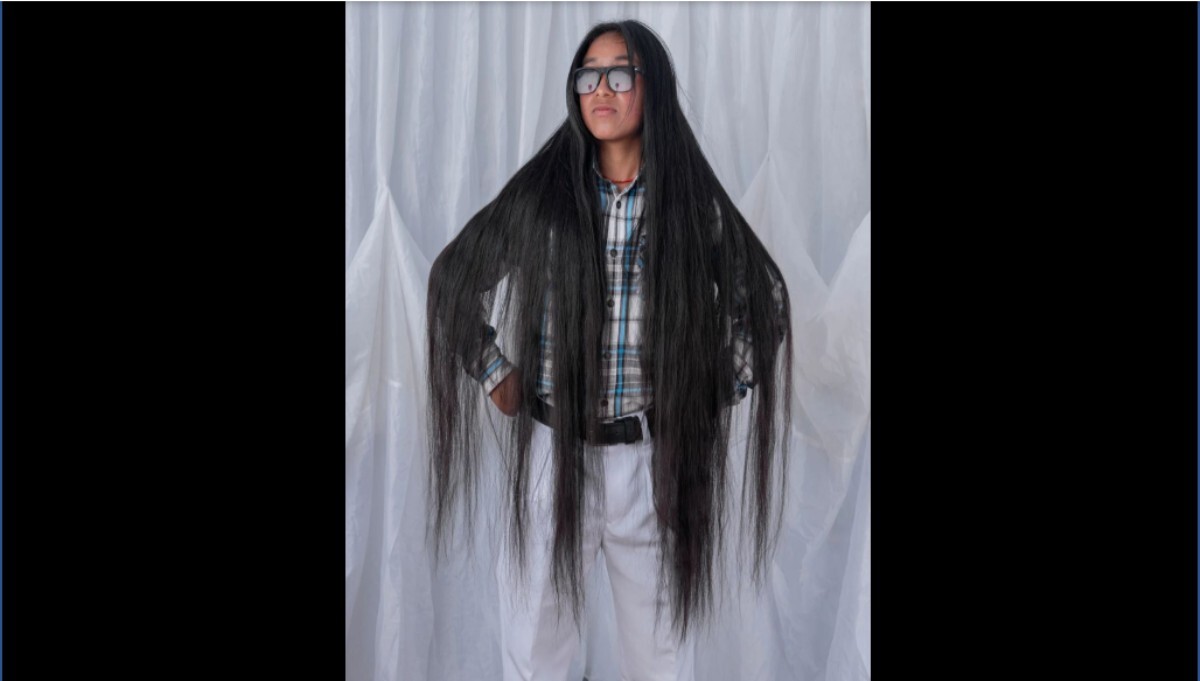 中南米旅した女性写真家、少数民族の超ロングヘアを作品に