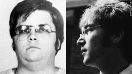 ビートルズのジョン・レノンさん（右）を射殺した罪で服役しているマーク・チャップマン受刑者