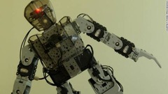 Ｃｏｕｃｈ　Ｊｏｕｚａｓ：リトアニアのカナウス工科大学が作り出した個人向けの「フィットネス・トレーナー」。ダイエットを手伝ってくれるという　写真提供：Tomas Proscevicius