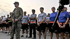 ジャララバードでも米兵らが追悼式典を開いた