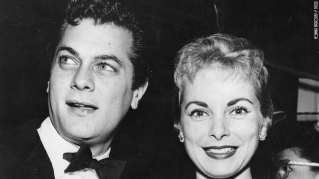 トニー・カーチスさん（左）とジャネット・リーさん＝１９５０年撮影