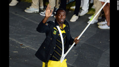 ジャマイカの旗手を務めた男子１００メートル世界記録保持者ウサイン・ボルト選手