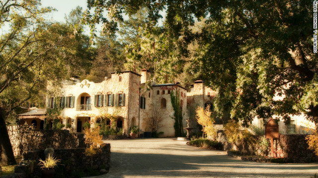 ケンウッド・イン・アンド・スパ（カリフォルニア州ソノマバレー）敷地内にプライベートワインバーがある (C)J.NICHOLE SMITH