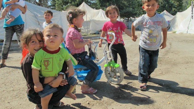 内戦を逃れ避難してきたシリアの子どもたち