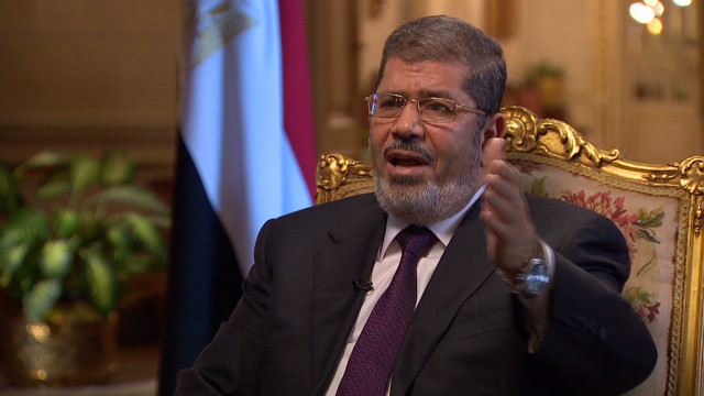 ＣＮＮのインタビューに答えるムルシ大統領