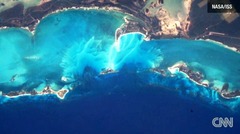 「宇宙から見たバハマ諸島の色は信じられないほど美しい」＝NASA/ISS提供