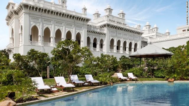ファラクヌマ・パレス（ハイデラバード）　タージグループが運営する宮殿ホテル。ハイデラバードの７代目ニザーム（支配者）の邸宅だった＝TAJ GROUP提供