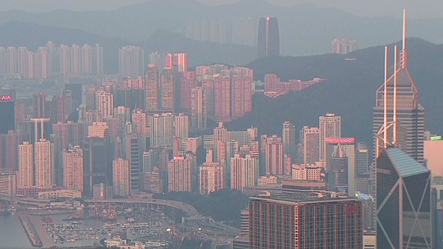 スノーデン氏は現在、香港に潜伏中だという