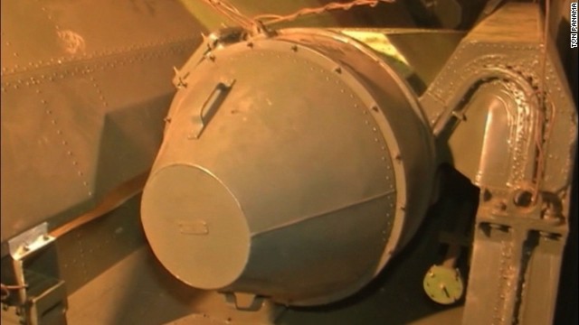 北朝鮮籍の船から見つかった旧式の兵器＝TVN Panama提供