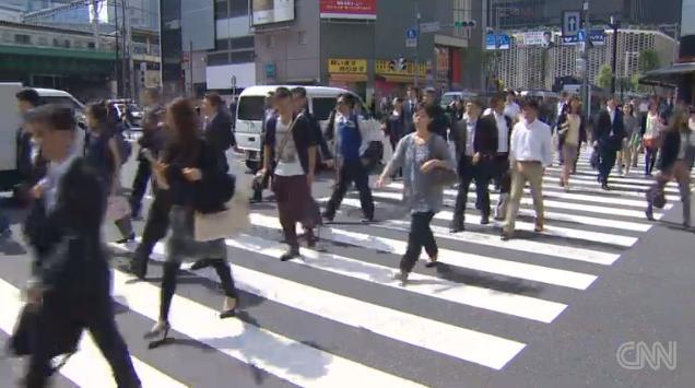 ４～６月期の成長率は年率２．６％増だった