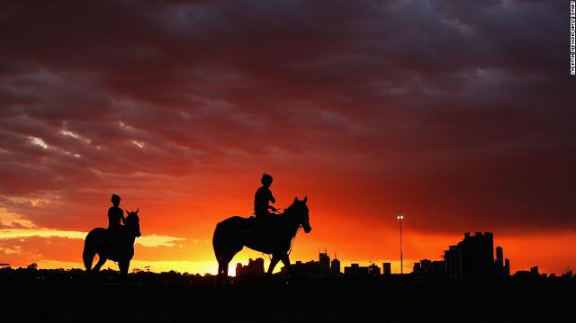 有名な競馬レース「メルボルンカップ」も開催されるメルボルンが首位に