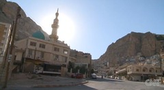 アルカイダ系組織、キリスト教徒の町を制圧　シリア