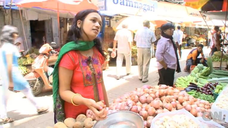 インドでタマネギの値段が高騰