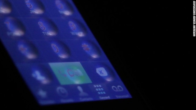 「タクトゥス」は必要に応じてタッチスクリーンがふくらんでボタンを出現させる技術=TACTUS TECHNOLOGY提供