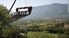 イタリアのメラーノ。 トラウトマンスドルフ城の庭なども見渡せる