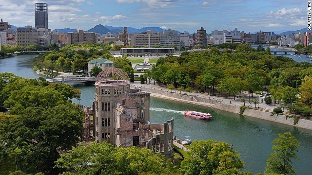1996年に世界遺産に登録された広島の原爆ドーム=政府観光局提供