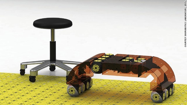 8個のルームボットと素材を組み合わせて作ったコーヒーテーブル