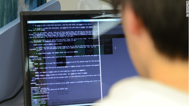 ハッキングで１２億人分のパスワードが盗まれた