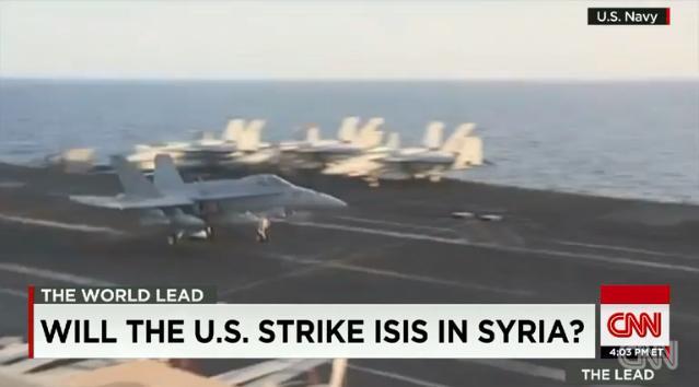米国はＩＳ拠点の空爆や人道支援物資の投下を検討＝米海軍提供