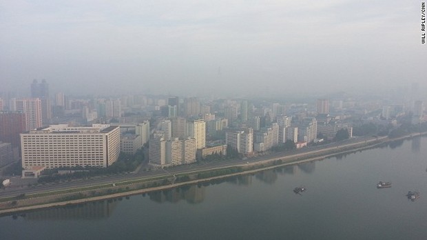 羊角島国際ホテルの41階から見た平壌市内