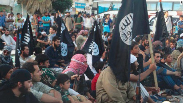 過激派組織「アルカイダ」が「イスラム国」の勢力拡大に危機感を抱いている？