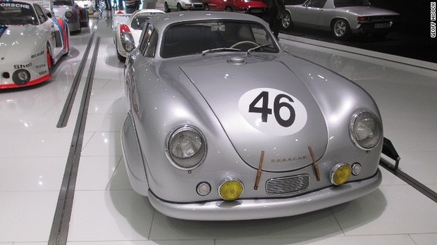 ポルシェ356SLクーペは1951年のル・マン24時間レースに出場し1.1Lクラスで優勝した。現在、シュツットガルト市にあるポルシェ博物館に展示されている
