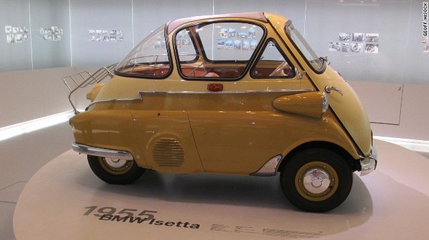 １９５５年に製造されたＢＭＷのバブルカー（超小型自動車）「イセッタ」