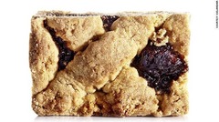 アイスランド航空では伝統的な菓子「ハッピー・マリッジ・ケーキ」を提供