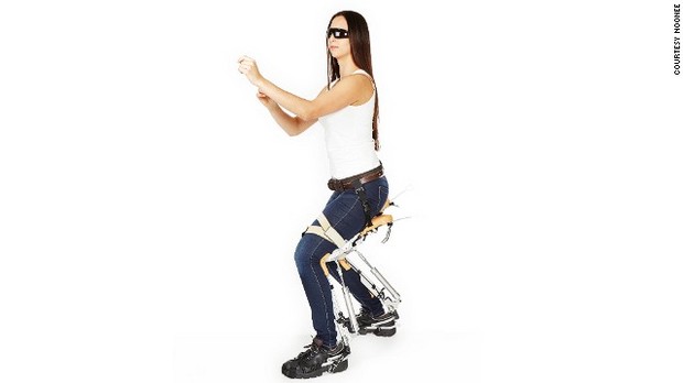 数あるプロトタイプがあるが、最新版は総重量が約2キロで、バッテリー1本で24時間稼働する