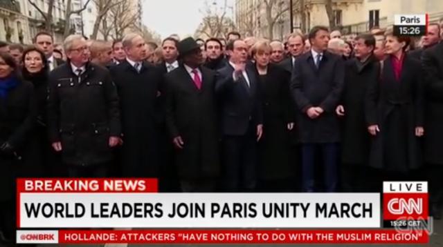 フランスで起きた連続テロに抗議する大規模な行進に世界各国の首脳らが参加した