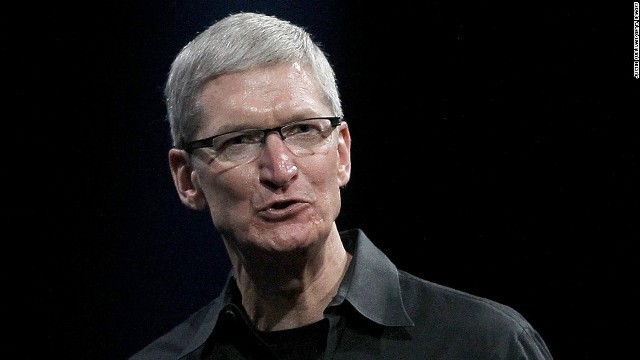 アップルのティム・クックＣＥＯ。アップル時価総額が過去最高に