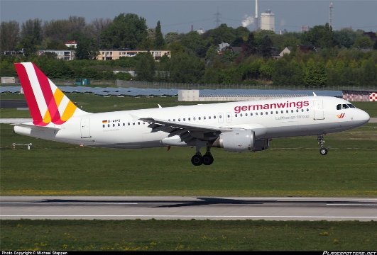 ジャーマンウィングスのエアバスＡ３２０型機。乗客乗員１５０人の生存は絶望視されている＝Michael Stappen氏提供