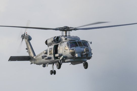 米海軍のヘリコプター ｍｈ ６０ｒシーホーク Po2 John Wagner