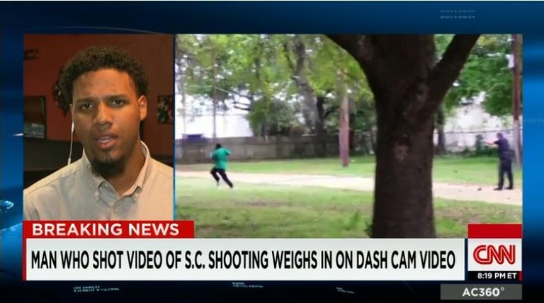 サンタナさんは銃を撃った警官とは別の警官に撮影を止めるように指示されたという