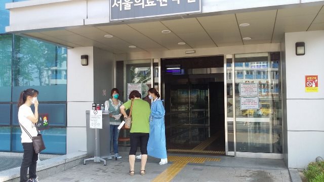 ＭＥＲＳの感染拡大防止に向けて医療機関などが対応に追われている韓国